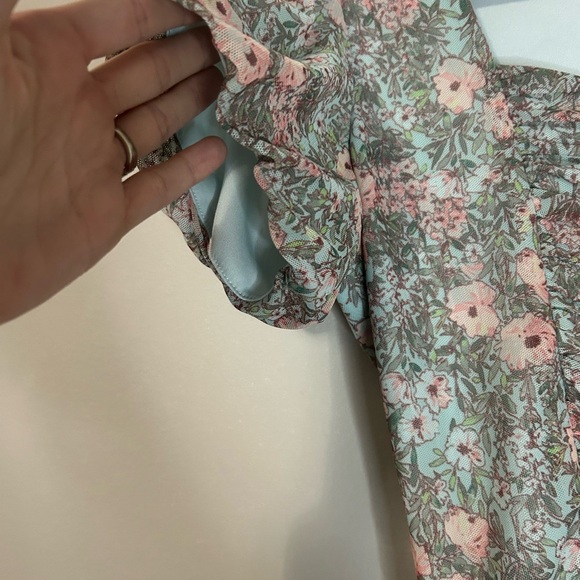 Takara Green and Pink Fitted Ruched Blouse, Size L - Picture 4 of 5